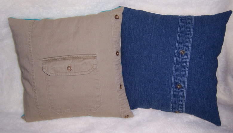 Kelly pillows b.JPG
